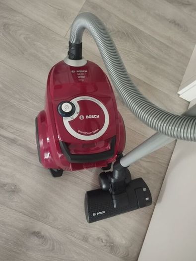 Vacuum cleaner Bosch