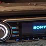 Sony Car Radio Cdx-gt710 Image 3