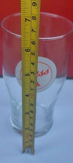 Vintage Bass pint glass ,,good condition,,see pictures for condition,,price includes post to anywhere in Ireland  ,73 stamped on back of glass.