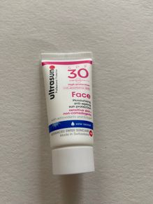 Ultrasun face moisturising anti ageing sun protection spf 30  15 ml