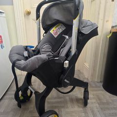 Doona Car Seat and Isofix base