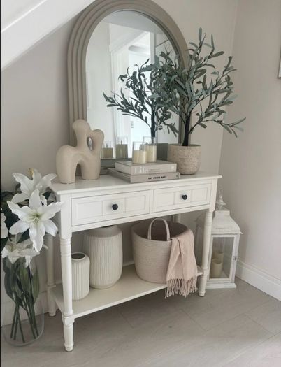 Console table