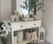 Console table