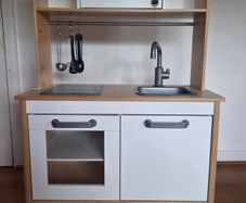 Ikea Duktig Play Kitchen