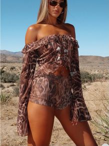 White Fox brown leopard print crop top with tie back detail New with tags  Xs/6