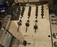Numark DM3000EX