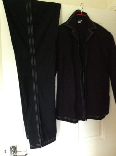 Maternity Trouser Suit Black Size 14-16