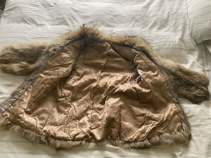Vintage Fur Coat - Wolf - mid length
