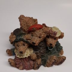 Teddy bear ornament