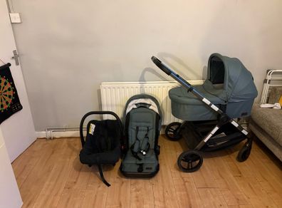 Baby Elegance Green Drift Stroller. Less than 18 months old, only selling as we are changing to a double buggy. This set comes without the car seat base, rain cover and sheet off the bassinet mattress as it was soiled, but we used a baby cot sheet and it 