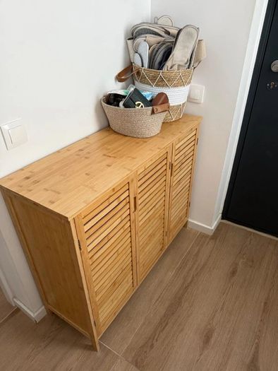 Natural Bamboo Shoe Cabinet, 2 Cupboard Doors with 8 Storage Shelves, Wooden Shoe Organiser