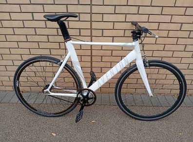 Aventon Mataro