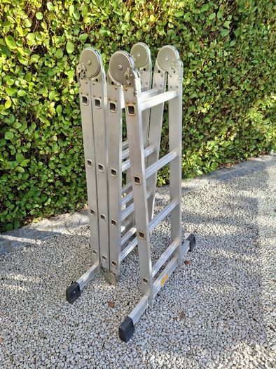 Ladder