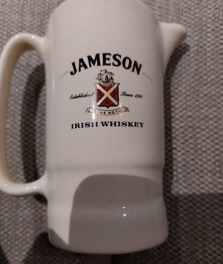 Jameson Irish Whiskey (J 10) 109