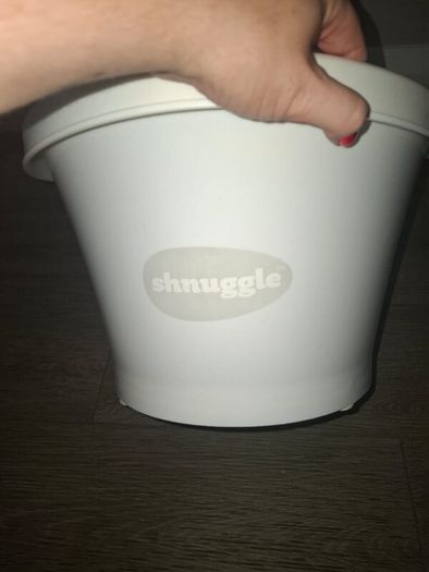 Shnuggle Bath