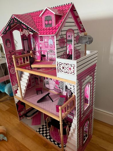 Dolls House