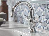 Clearance: Ashmore Basin Mixer Inc Click Waste