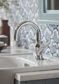Clearance: Ashmore Basin Mixer Inc Click Waste