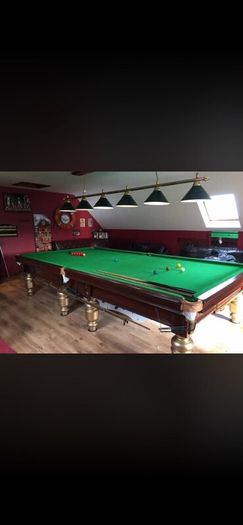 Snooker table