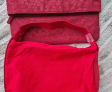 Shiseido and Elizabeth Arden bags