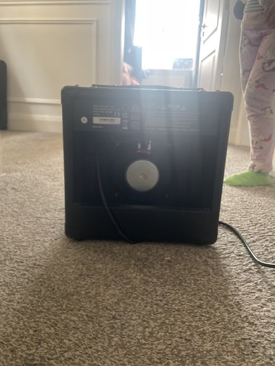 Harley benton 10w amp
