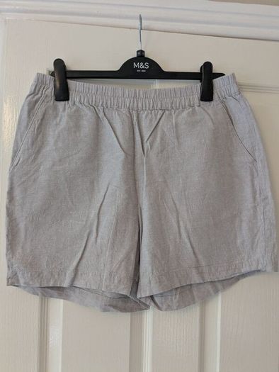 Shorts M