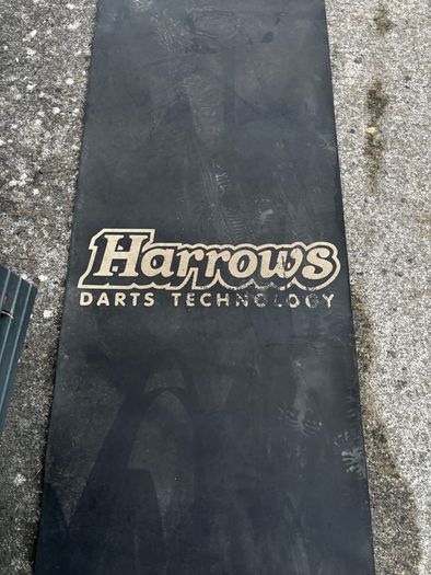 Free Darts Floor Matt and Sticky Golf Pro Game