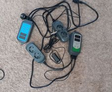 Temperature & Humidity Controllers