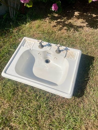 Original Antique Victorian Shanks Toilet Sink Basin
