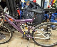 Girls/ladies Bike