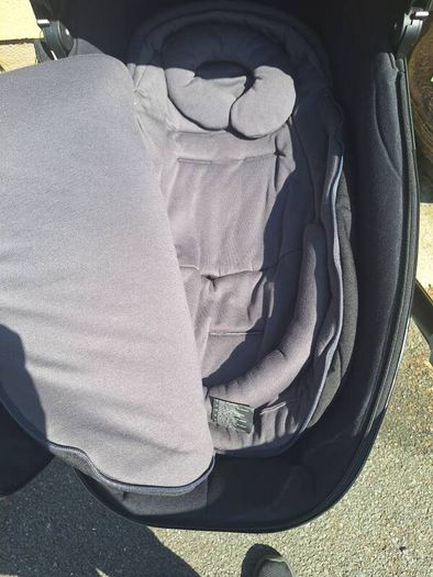 complete baby travel system