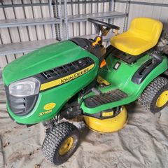 Tractor lawnmower