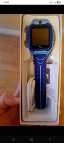 BRAND NEW Kids 4G smart watch for sale