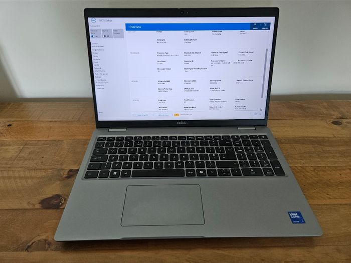 Dell Precision 3591 (Ultra 7 / 16GB / 256GB / RTX 500 Ada)