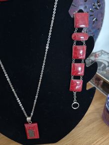 925 Silver Hallmarked Red Coral Pendant and Bracelet Set