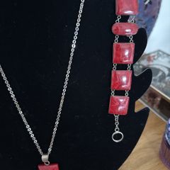 925 Silver Hallmarked Red Coral Pendant and Bracelet Set
