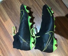 Black Nike Football Boots with ACC