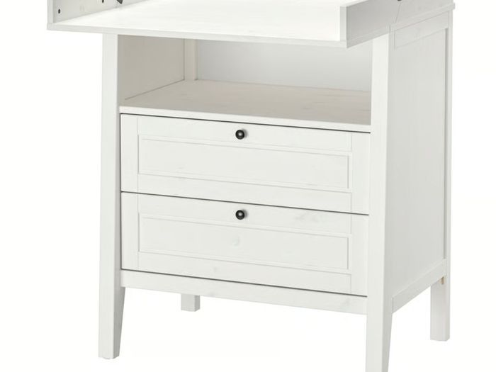 IKEA SUNDVIK Changing Table / Chest + Mat (Like New & Fully Assembled)