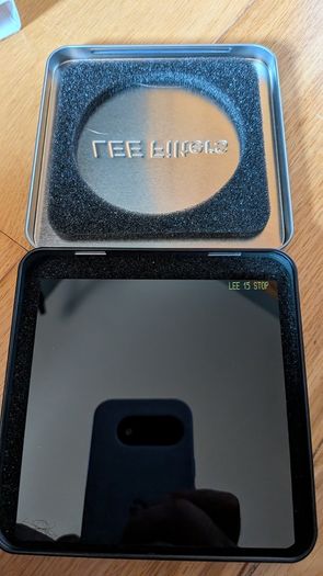 LEE Filters 100mm Deluxe System Bundle,Big Stopper, Super Stopper, Polariser & ND Grads