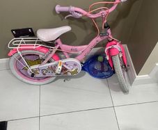 girls lol bike