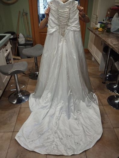 wedding dress