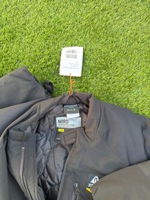 Drysuit under suit