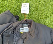 Drysuit under suit