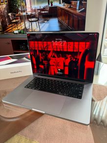 MacBook Pro M1 16 inch