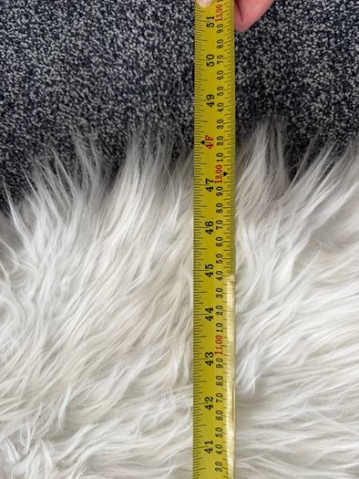 faux fur white rug