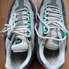 Nike Air Max 95 Hyper Turquoise Size UK 4