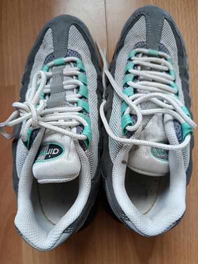 Nike Air Max 95 Hyper Turquoise Size UK 4