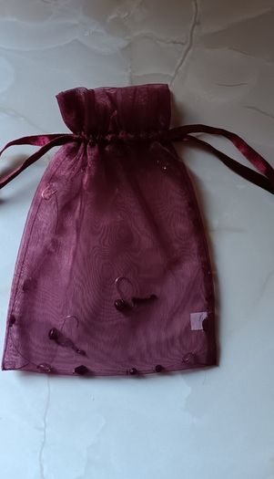 Garnet Earing & Necklace set with bag (costume)