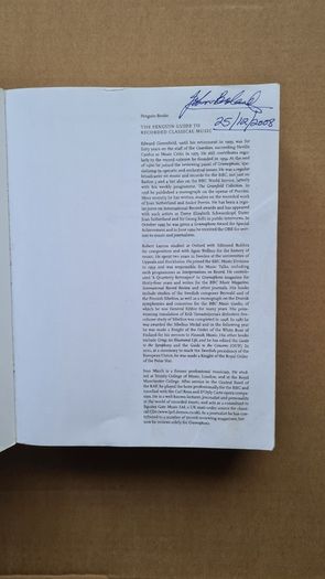 The Penguin Guide To Recorded Classical Music 2009. FIRST EDITION. The Perfect Guide To Building Your Classical Music Collection By Ivan March, Edward Greenfield, Robert Layton, Paul Czajkowski. Large Volume Paperback In Good Condition.1553 pages