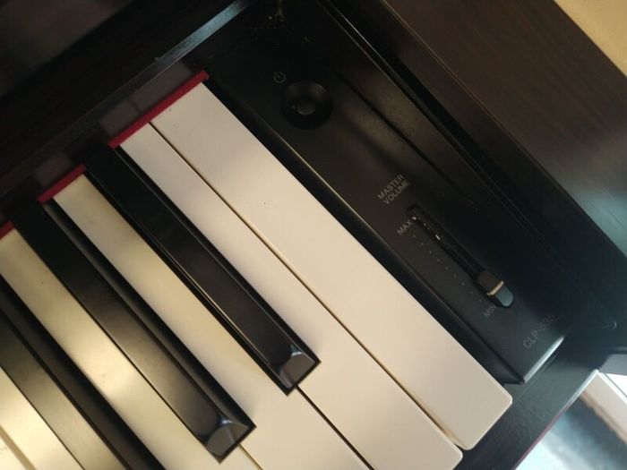 Yamaha Clavinova CLP 545 'X' Display Model